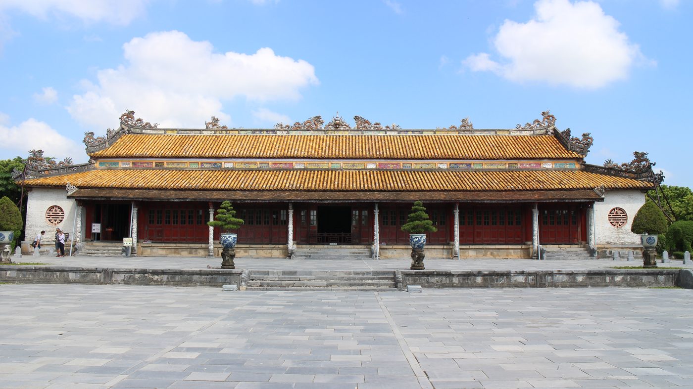 Điện Thái Hoà nhìn từ sân Đại Triều Nghi